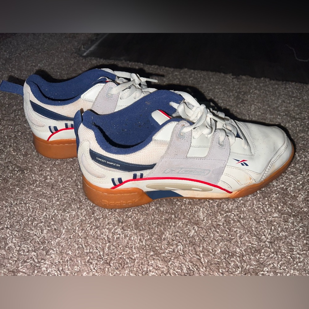 Reebok Men's White and Navy Sneakers
